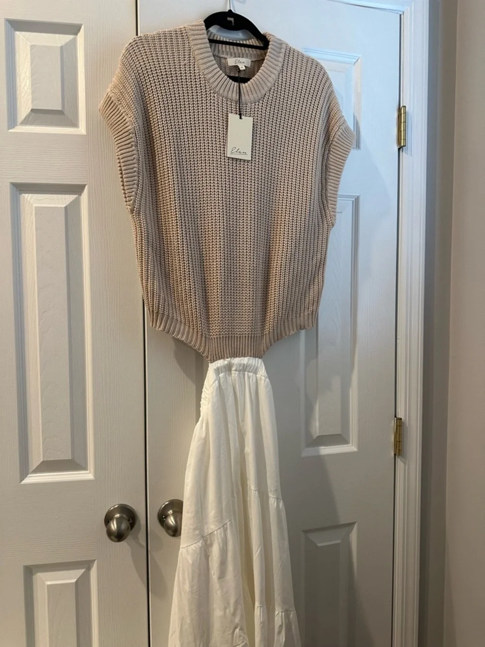 Elan White Sweater and Poplin Tiered Maxi Dress - Picture 4 of 5